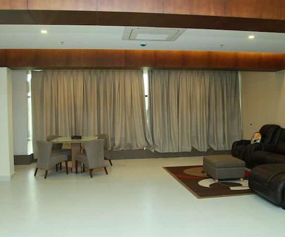Vavas Inn & Suites Kerala Malappuram Presidential Suite  Interior  1