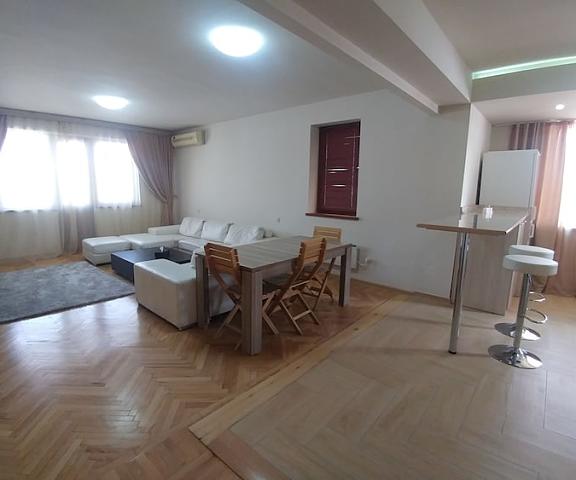 Cross Apartments and Tours null Yerevan Room