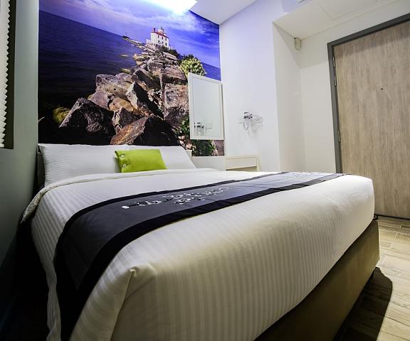 J8 Hotel null Singapore Room