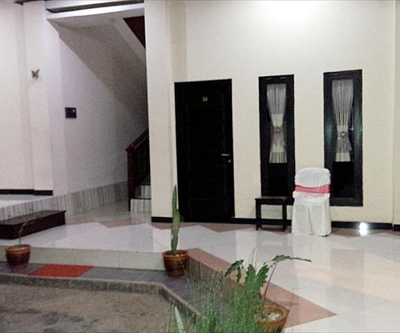 Jaya Phita Guest House null Kupang Exterior Detail