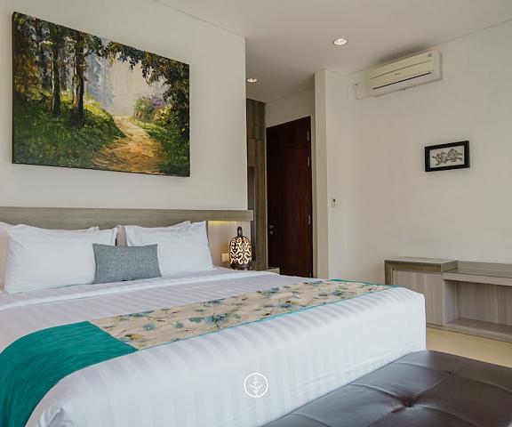 Cempaka 2 Villa 6 Bedrooms with a Private Pool West Java Bandung Room