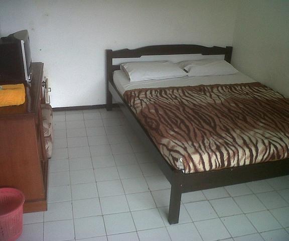 Hotel Nirwana Batu East Java Batu Room