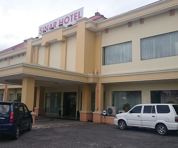 Hotel Sinar 2 East Java Surabaya Facade