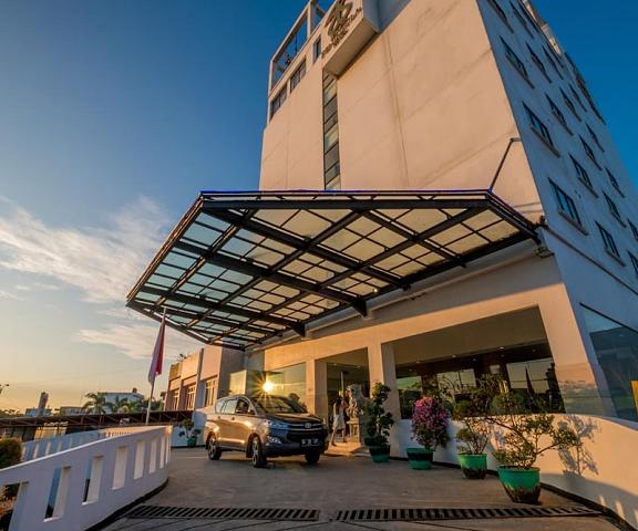 Sintesa Peninsula Hotel Palembang null Palembang Exterior Detail
