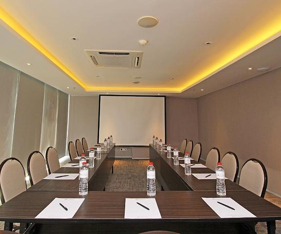 Swiss-Belhotel Pondok Indah West Java Jakarta Meeting Room