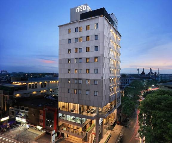 Hotel Neo Gajah Mada Pontianak by ASTON null Pontianak Facade