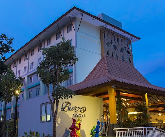 Burza Hotel Yogyakarta null Yogyakarta Exterior Detail