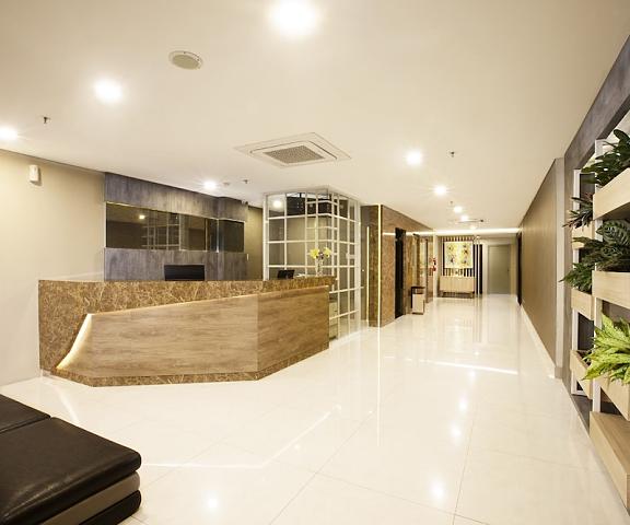 Verse Lite Hotel Pembangunan West Java Jakarta Lobby