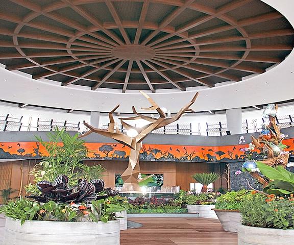 Royal Safari Garden Resort & Convention West Java Cisarua Lobby