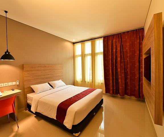 Cherry Homes Express Hotel West Java Bandung Room