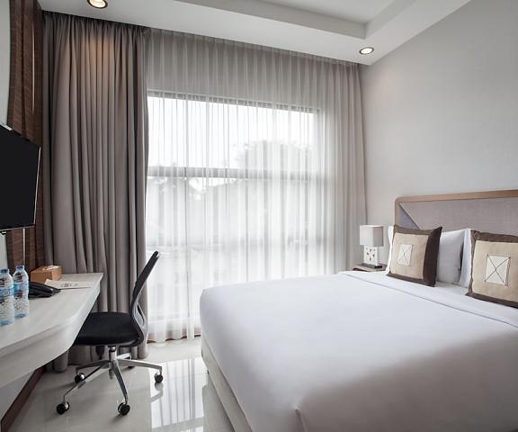 Sawana Suites West Java Jakarta Room