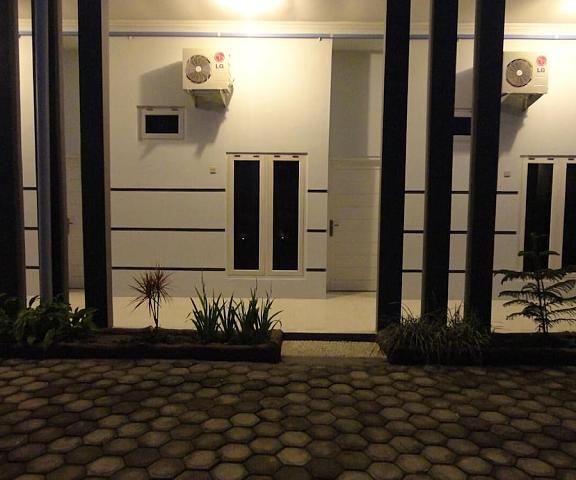 Pendowo Huis Guest House null Yogyakarta Exterior Detail
