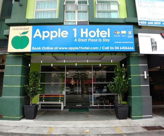 Apple 1 Hotel Queensbay Penang Penang Facade