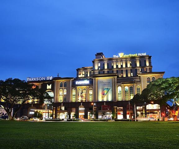 The Waterfront Hotel Sarawak Kuching Facade