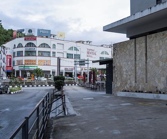 Beverly Hotel Perak Taiping Entrance