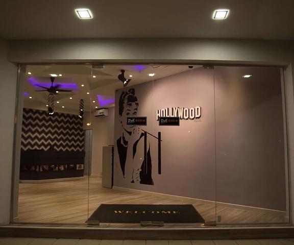 Hollywood Hotel Perak Ipoh Entrance