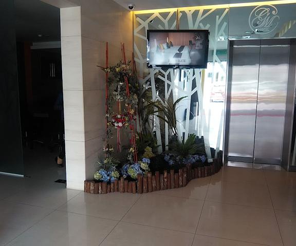 Grand Medallion Hotel Sarawak Kuching Interior Entrance