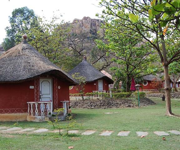 Kishkinda Heritage Resort Karnataka Hampi cottage view