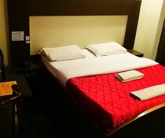 Hotel Seagate Tamil Nadu Velankanni Double Bed Ac