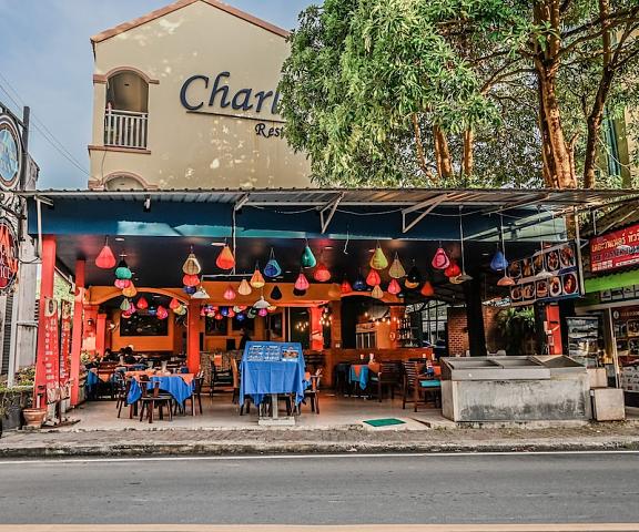 Sugar and Spice Inn Phuket Karon Facade