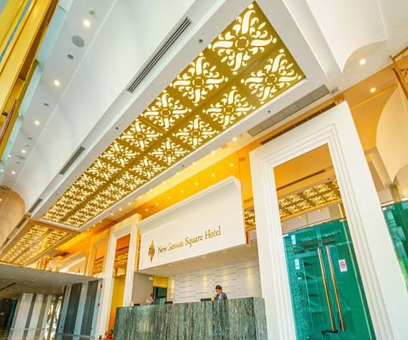 New Season Square Hotel Songkhla Hat Yai Entrance
