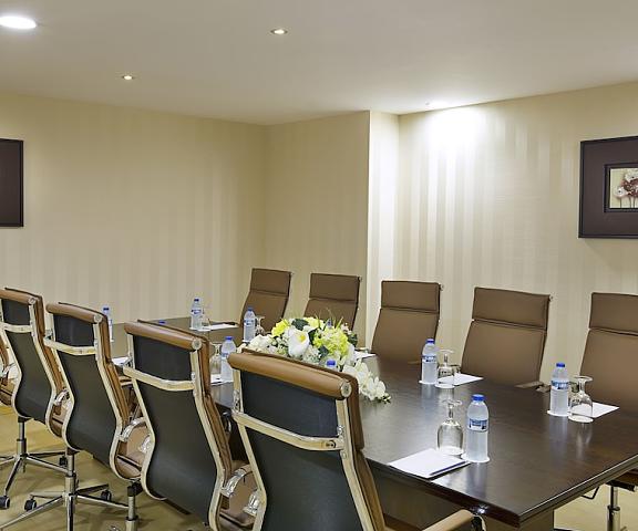 Gateway Hotel Dubai Dubai Meeting Room
