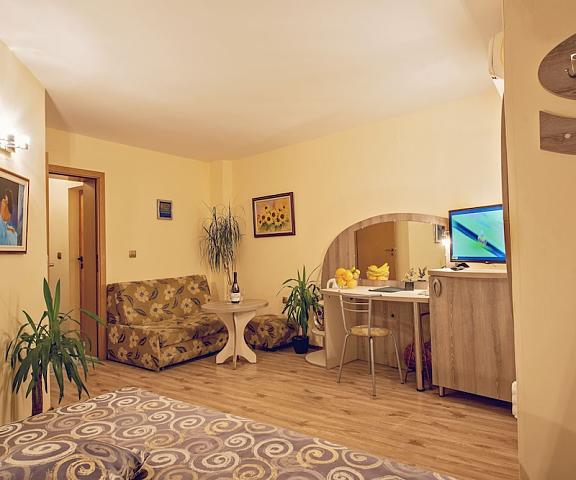 Hotel Color null Varna Room