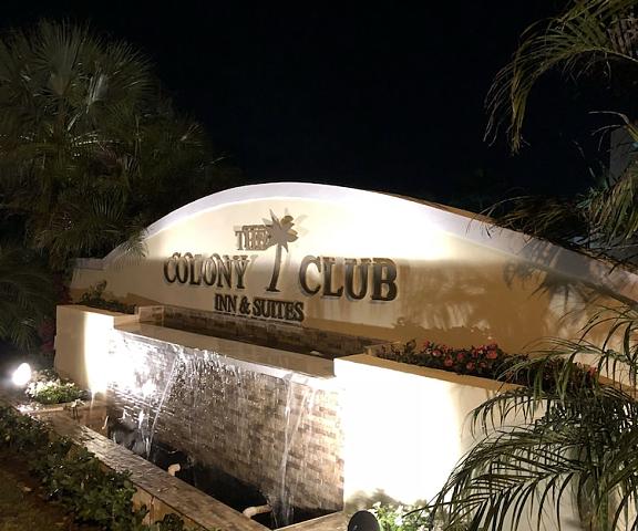 The Colony Club Inn & Suites null Nassau Facade