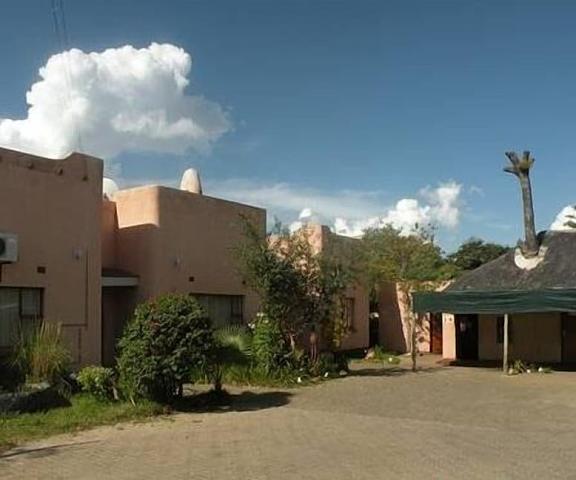 Liya Guest Lodge null Kasane Property Grounds