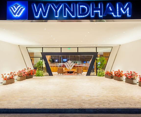 Wyndham Quito Airport null Tababela Facade