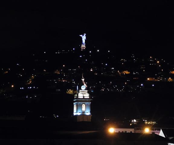 Friends Hotel & Rooftop null Quito View from Property