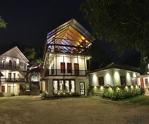 Hotel Sunray Central Province Kandy Entrance