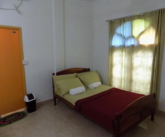 The Red Keep Trincomalee District Nilaveli Room