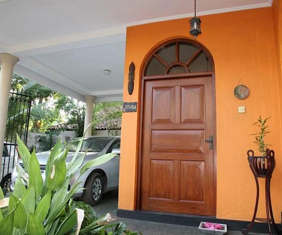 Breeze of Paradise Colombo District Nugegoda Interior Entrance