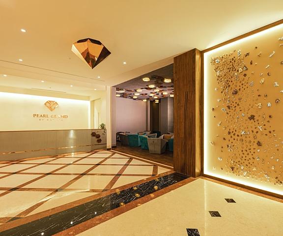 Pearl Grand By Rathna Colombo District Colombo Interior Entrance