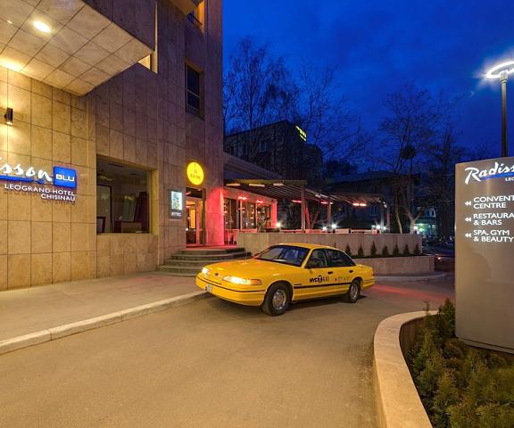 Radisson Blu Leogrand Hotel null Chisinau Property Grounds
