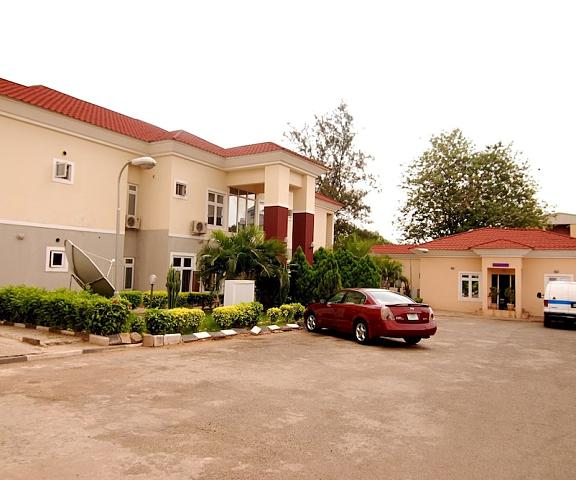 Pine Crest Exclusive Hotel & suite null Abuja Facade