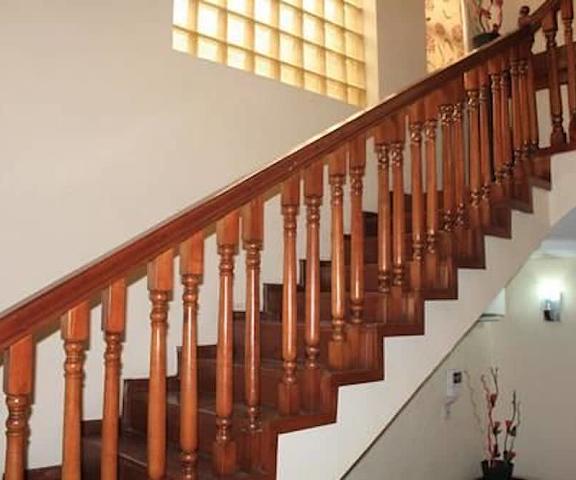 Tyndale Residence Ltd Faro District Lagos Staircase
