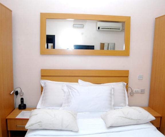 Primal Hotel Ikeja GRA null Lagos Room