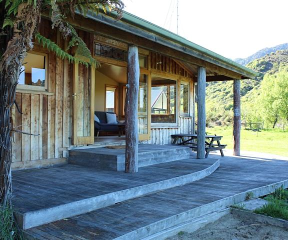 The Barn Cabins & Camp Tasman Region Marahau Facade