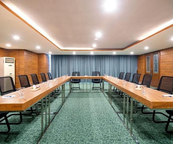 Hotel One Gulberg Lahore null Lahore Meeting Room