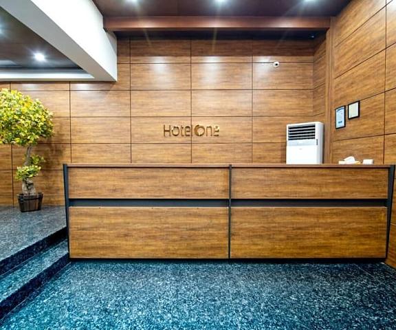 Hotel One Gulberg Lahore null Lahore Reception
