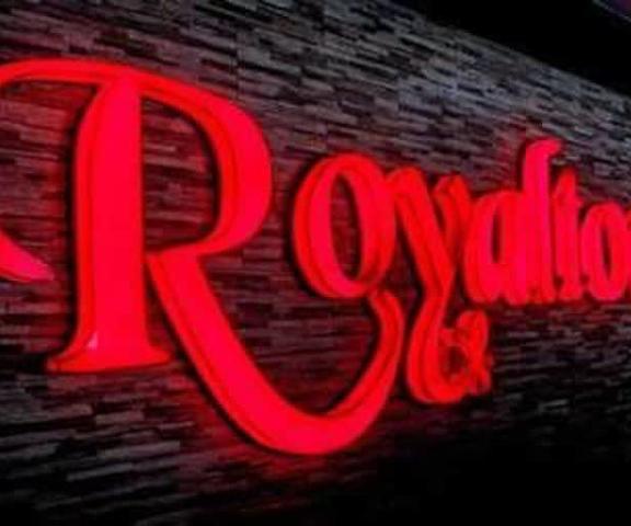 Royalton Hotel null Rawalpindi Facade