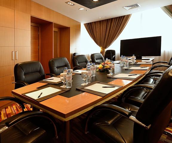 Holiday Villa Hotel And Residence City Centre Doha null Doha Meeting Room
