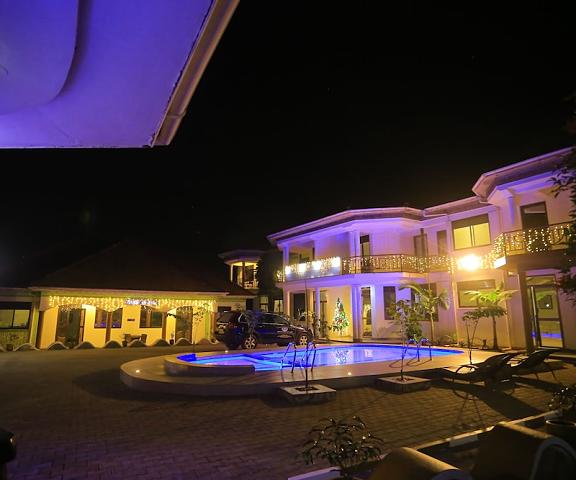 Mowicribs Hotel & Spa null Entebbe Facade