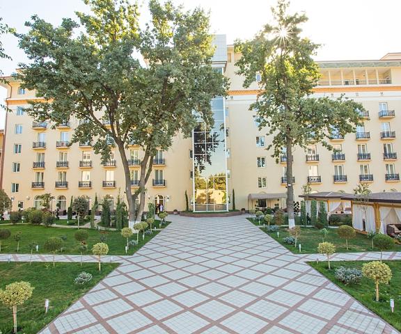 LOTTE City Hotels Tashkent Palace null Tashkent Exterior Detail