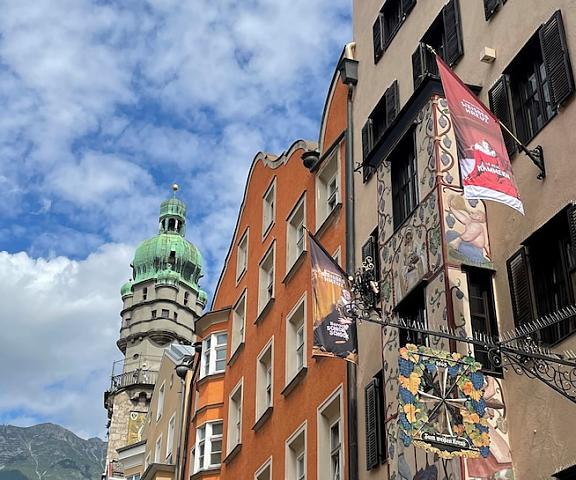 Altstadthotel Weisses Kreuz Tirol Innsbruck Facade