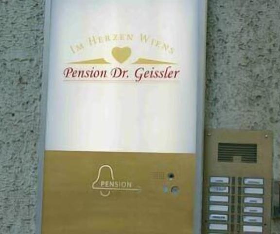 Pension Dr. Geissler Vienna (state) Vienna Exterior Detail