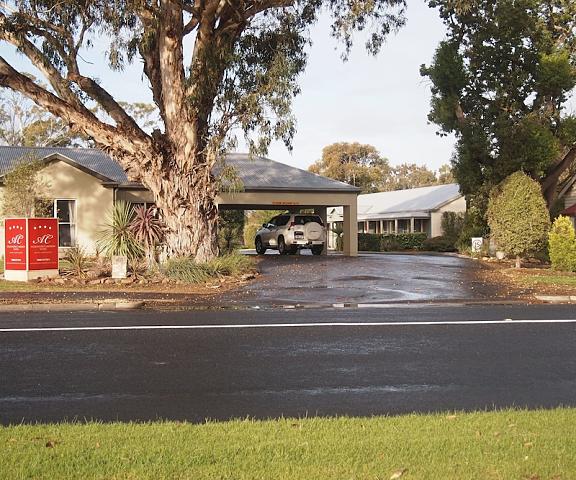 Alexander Cameron Suites South Australia Penola Entrance