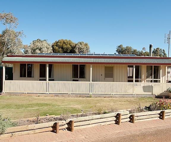 Black Jack Get-A-Way South Australia Orroroo Property Grounds